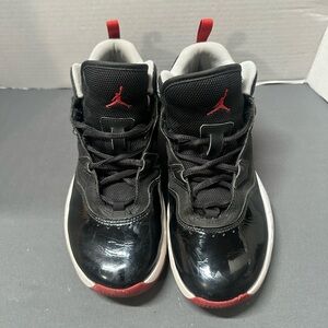 Nike GS Air Jordan Stay Loyal 3 Shoes Black/Red/Gray FB9922-006 SIZE: 7Y